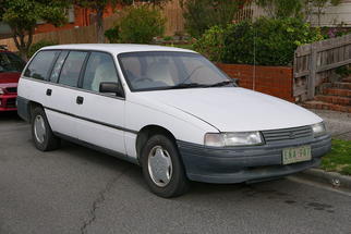  Commodore Stationwagen 1993-1997